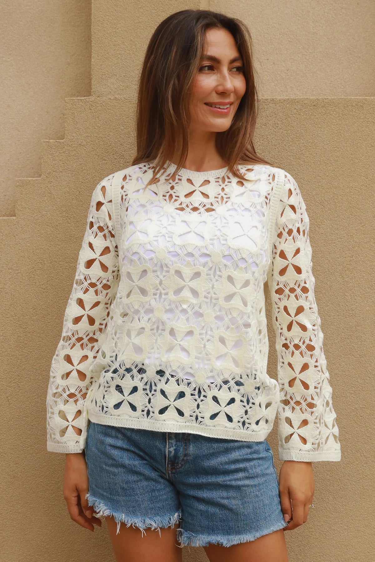 Chic Lace Top in White