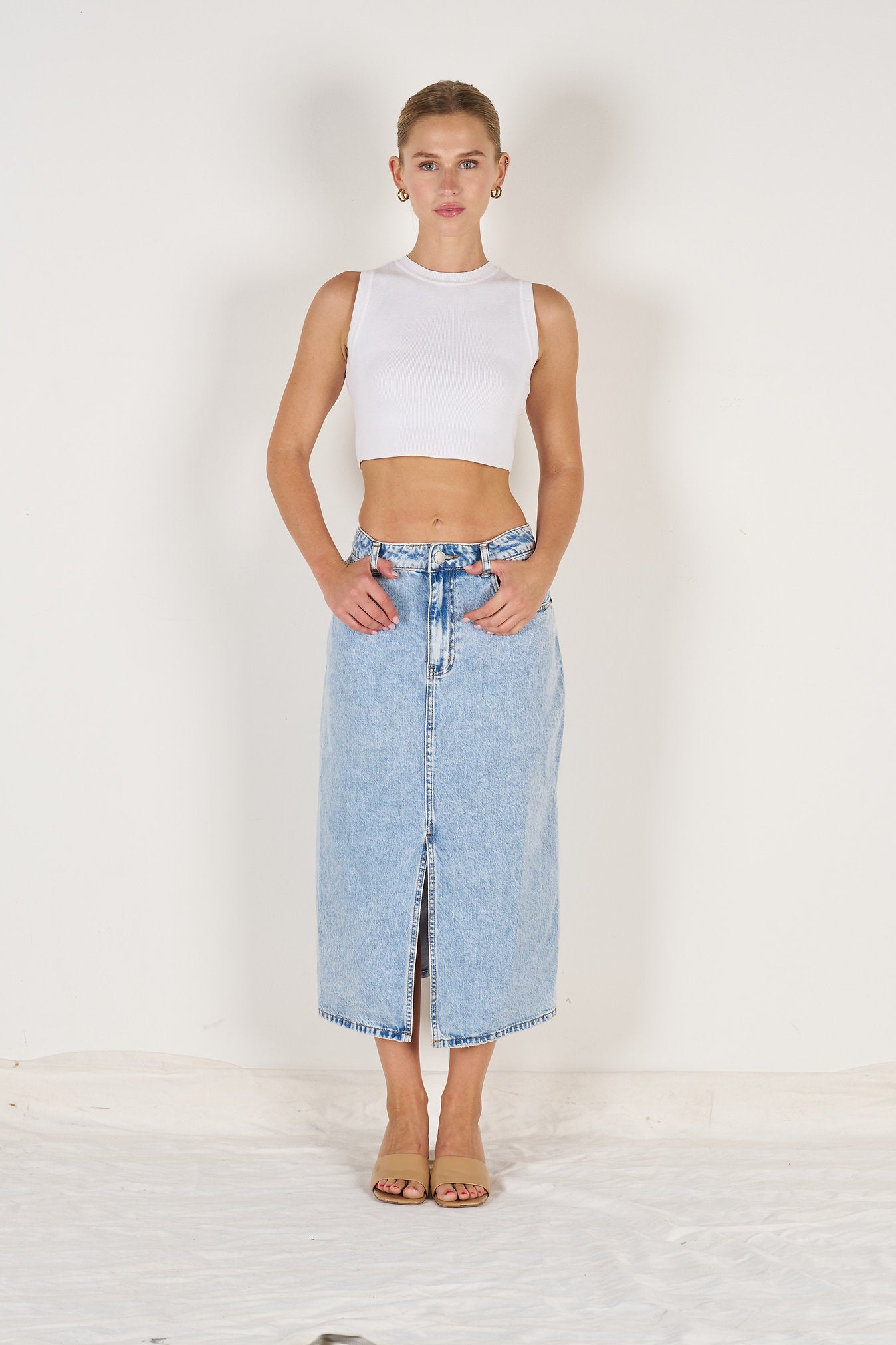 Wakee Acid Wash Mid Length Denim Skirt With Front Split 7135