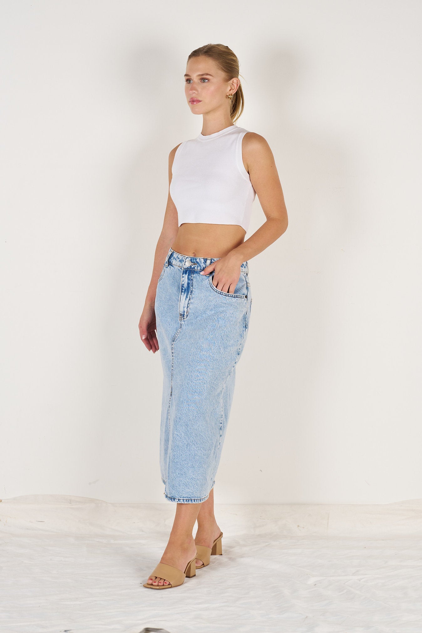Wakee Acid Wash Mid Length Denim Skirt With Front Split 7135