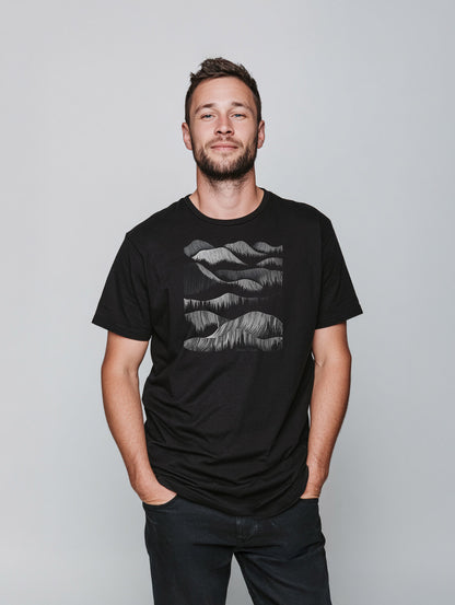 Denim & Luxe Mens Mountain Waves Tee